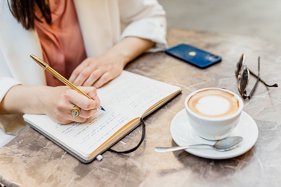 Escritura de bases de marca personal en Linkedin